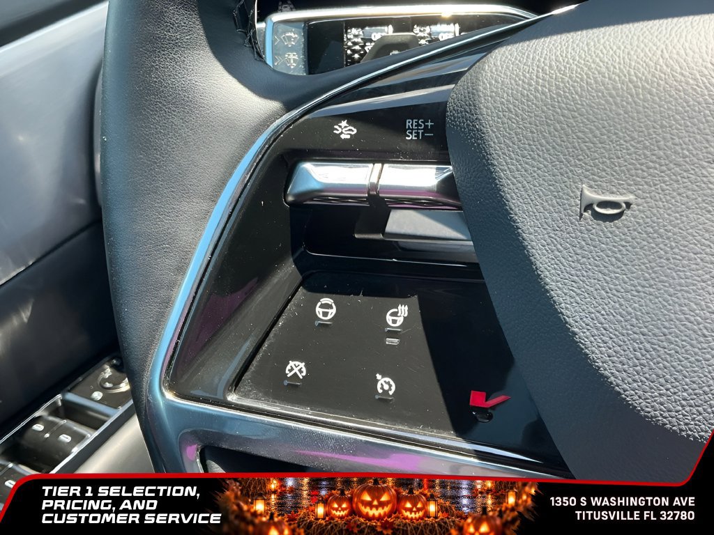 Used 2026 Cadillac Vistiq Sport w/ LPO, Floor Liner Package AWD/4WD image 32