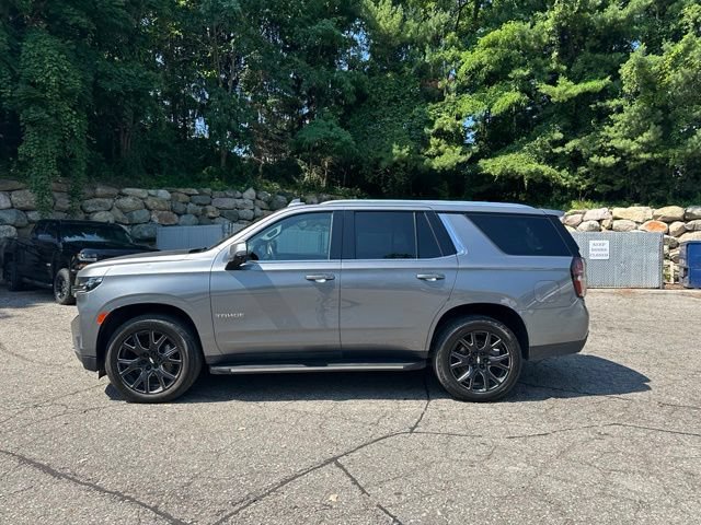 Used 2021 Chevrolet Tahoe LT w/ LT Signature Package AWD/4WD image 2