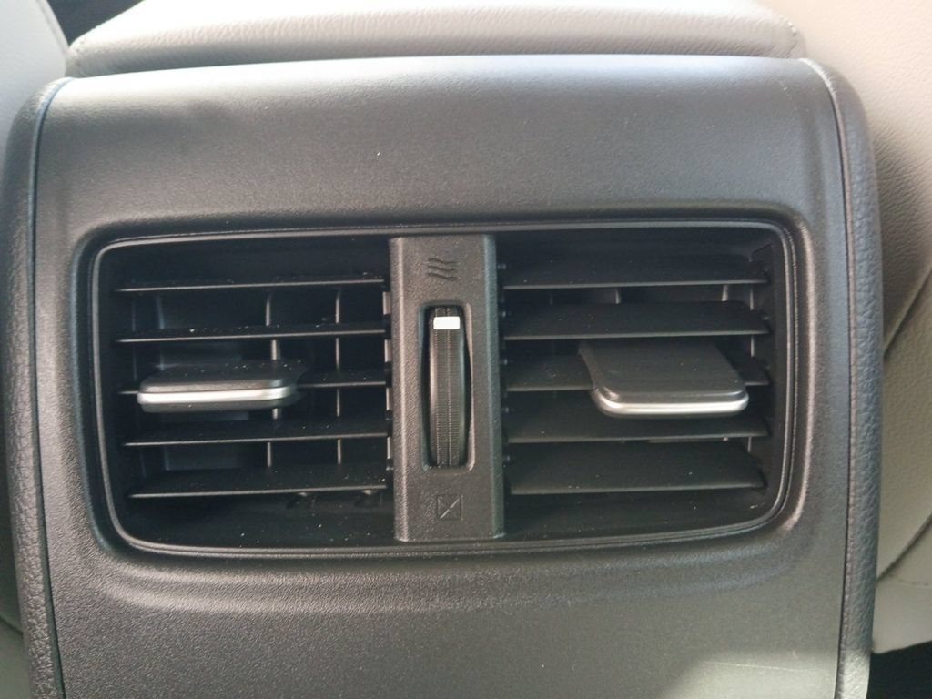 Used 2018 Honda Accord Touring image 26