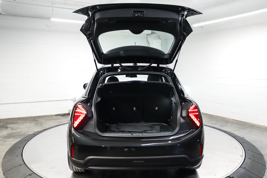 Used 2026 MINI Cooper 4-Door Hardtop FWD image 26