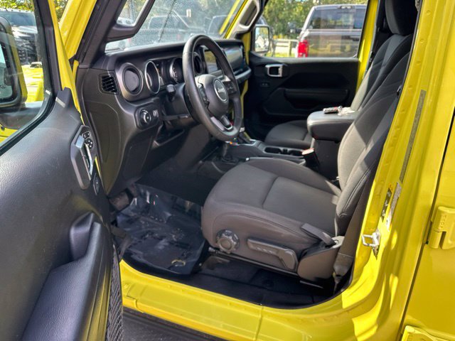 Used 2023 Jeep Wrangler Unlimited Sport AWD/4WD image 27