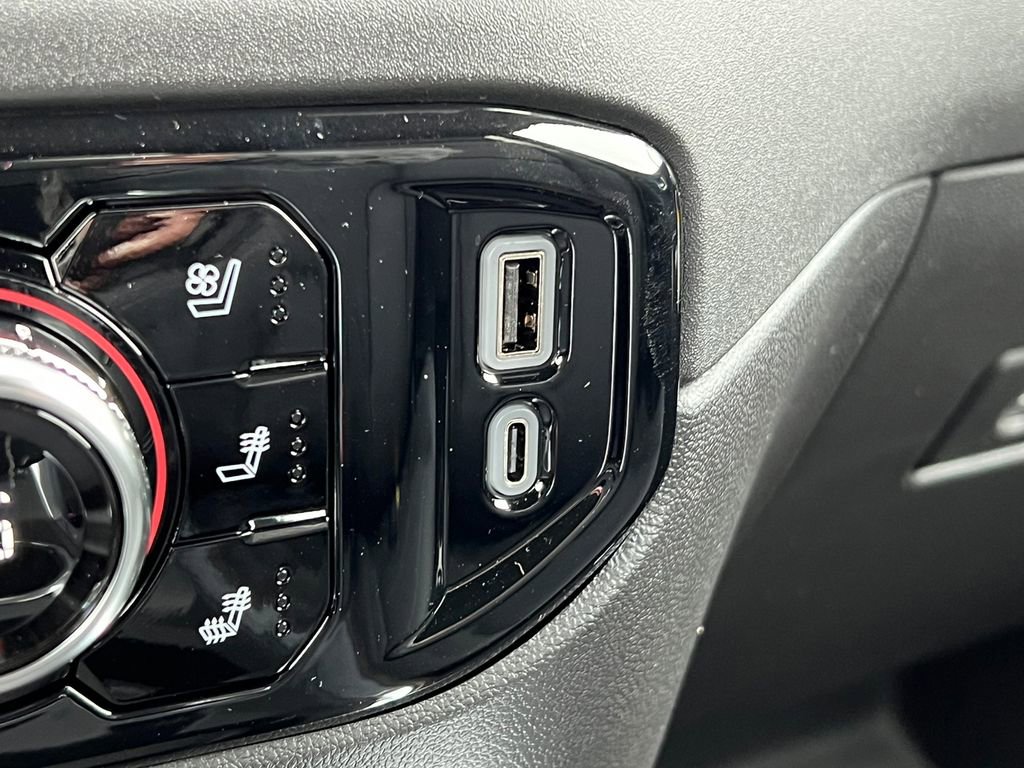 New 2026 GMC Sierra 2500 SLT w/ SLT Premium Package image 37