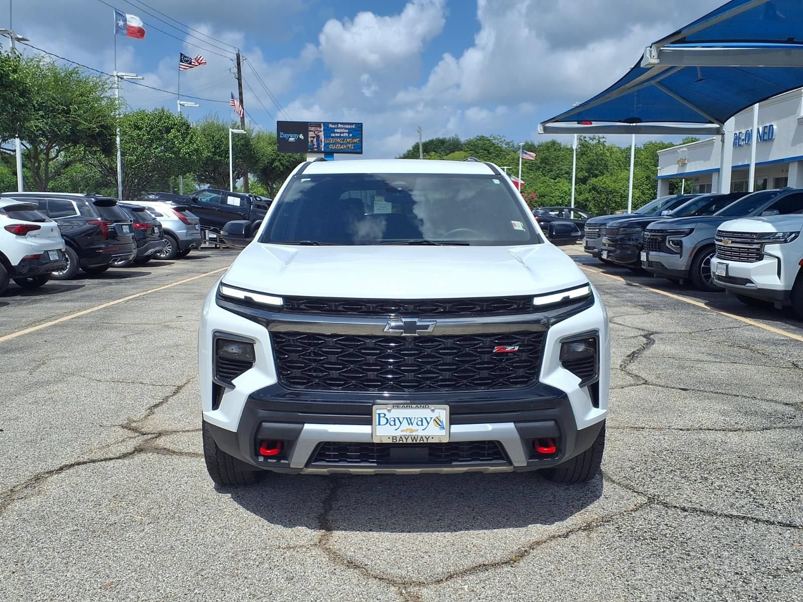 Used 2024 Chevrolet Traverse Z71 AWD/4WD image 19