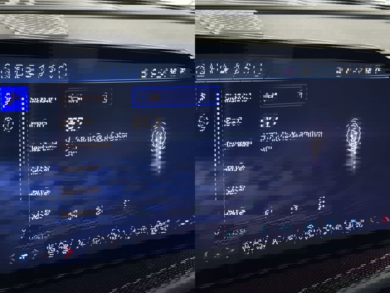 New 2026 Chevrolet Traverse RS w/ LPO, Floor Liner Package image 74