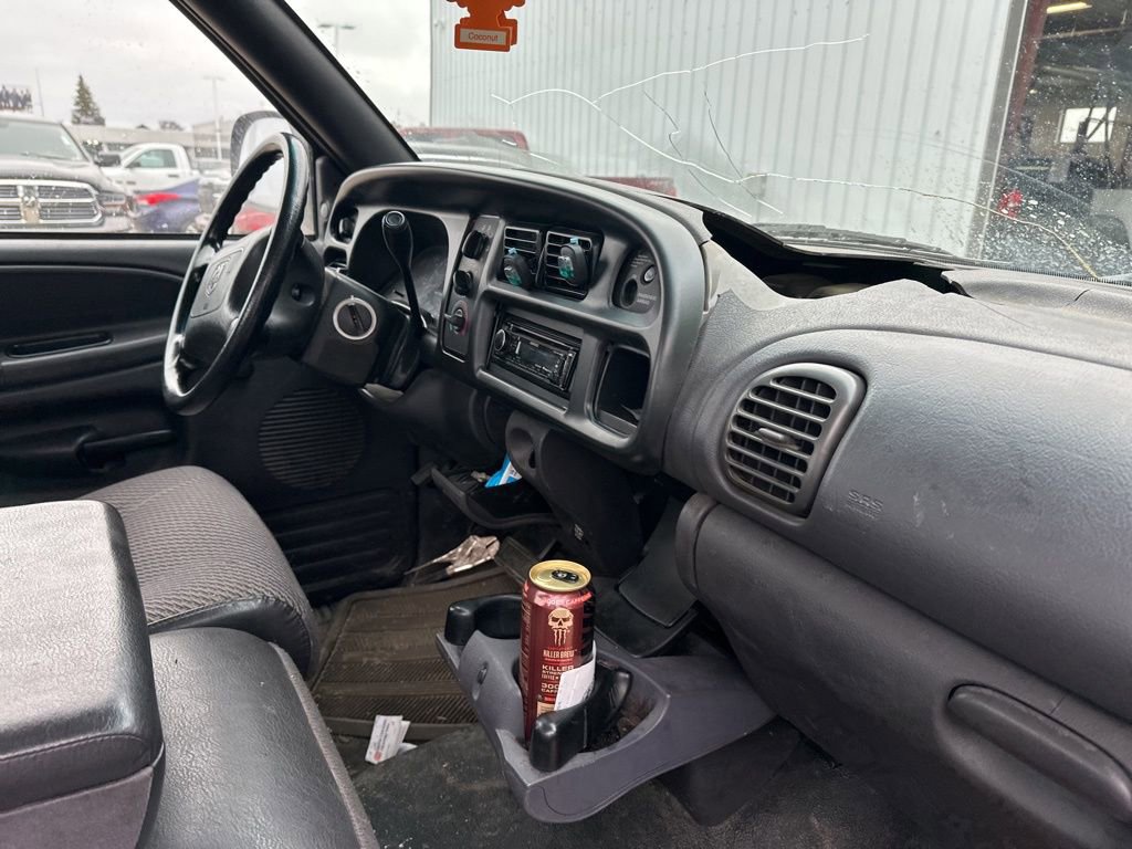 Used 2001 Dodge Ram 1500 Truck ST image 30