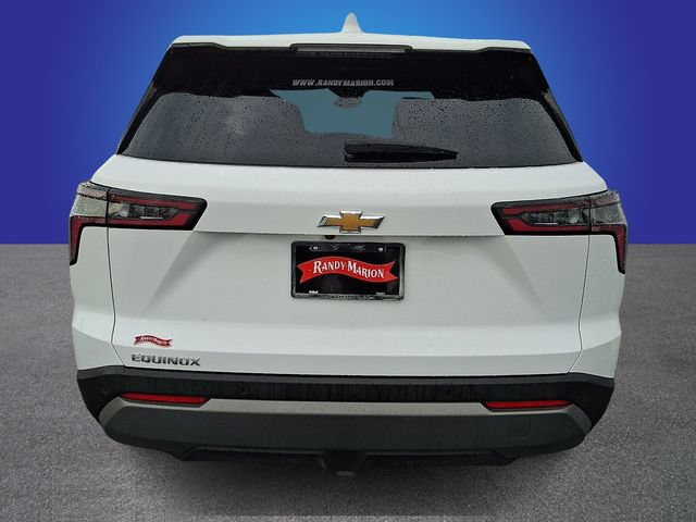 Used 2026 Chevrolet Equinox LT FWD image 5