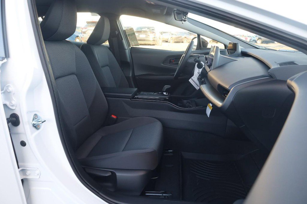 New 2026 Toyota Prius LE image 23
