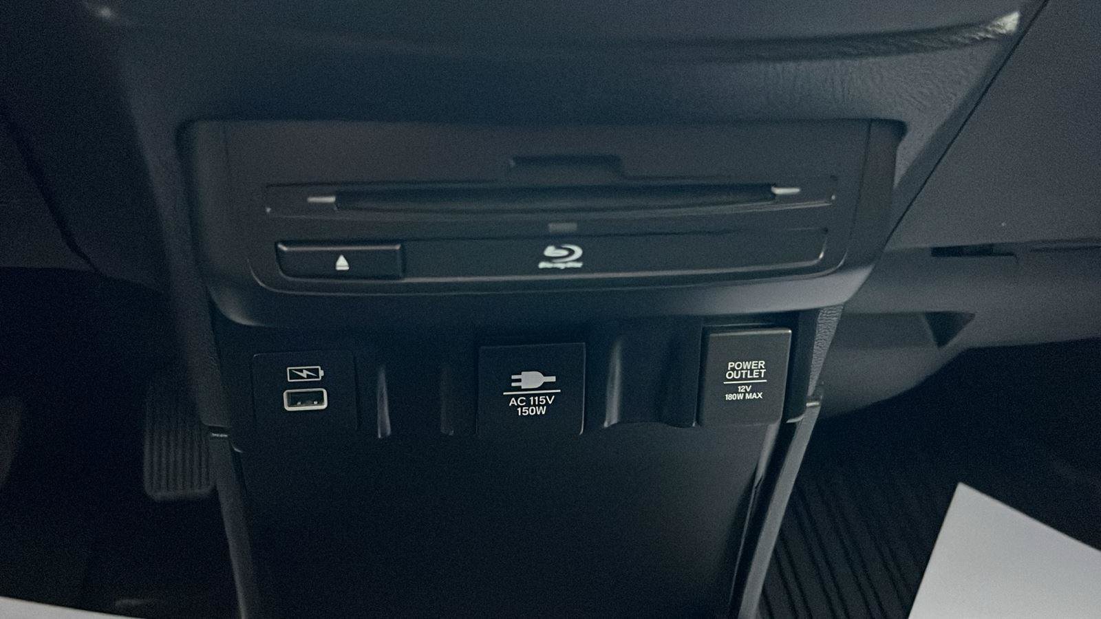 Used 2022 Honda Odyssey Elite image 26