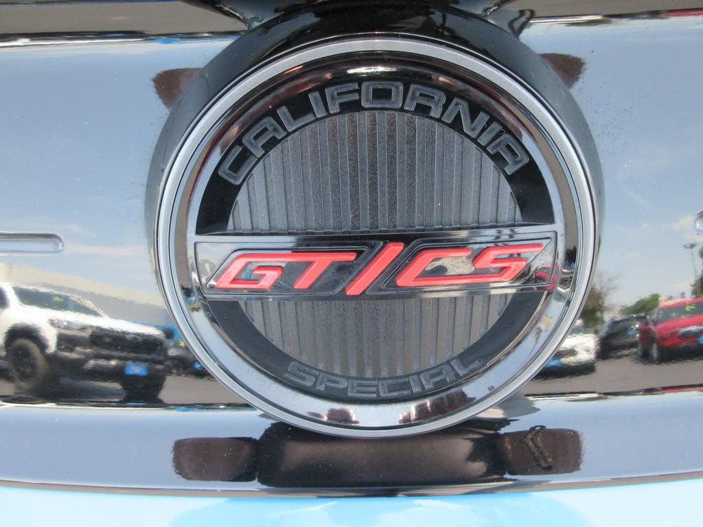 Used 2022 Ford Mustang GT Premium w/ Equipment Group 401A RWD image 11