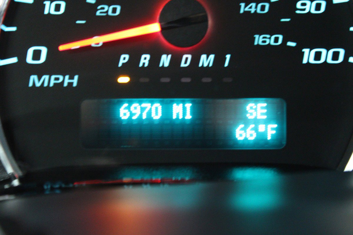 Used 2025 Chevrolet Express 2500 Extended w/ Driver Convenience Package image 34