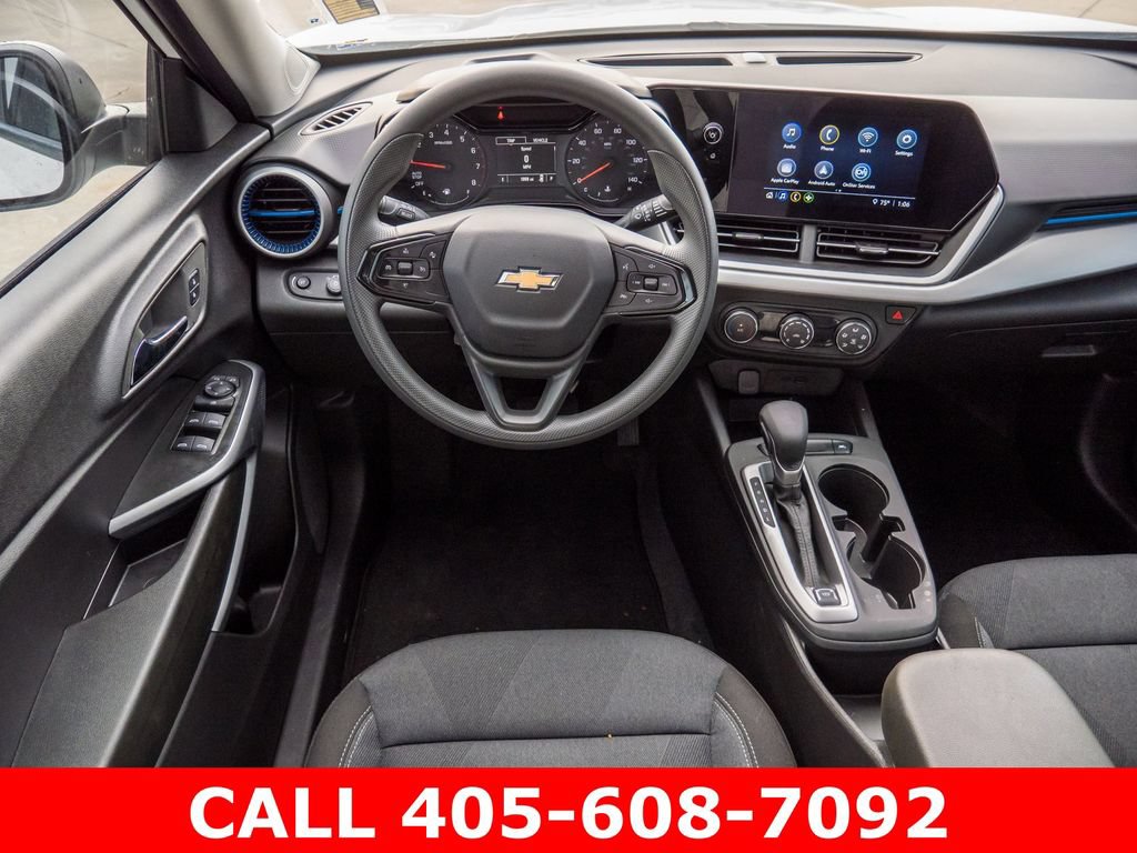 Used 2026 Chevrolet Trax LS w/ Driver Confidence Package FWD image 22