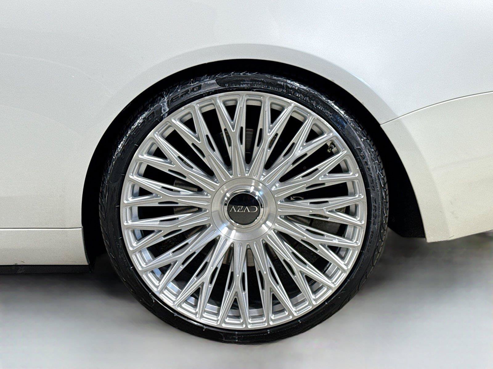 Used 2016 Rolls-Royce Dawn RWD image 39