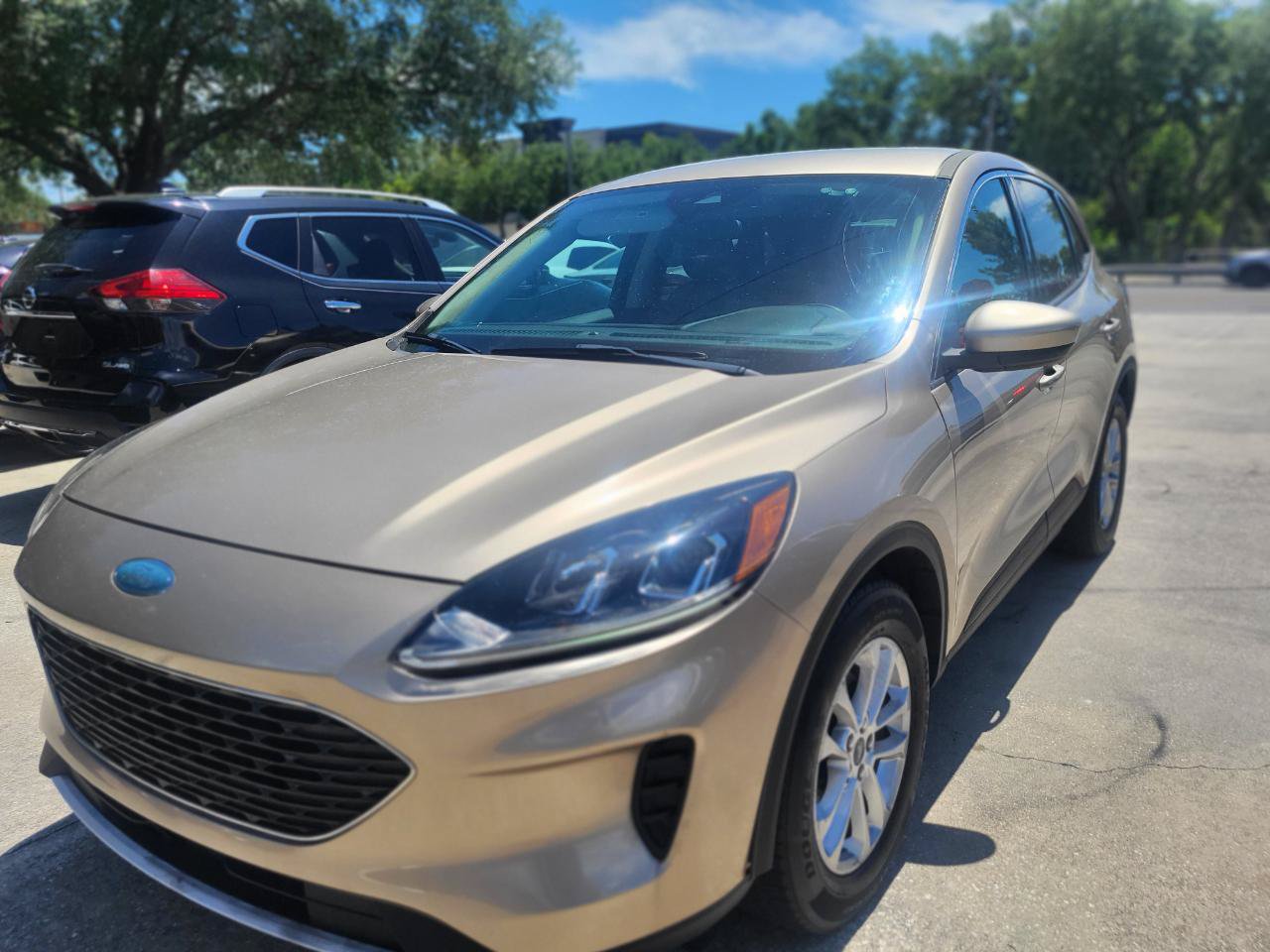 Used 2020 Ford Escape SE FWD image 54
