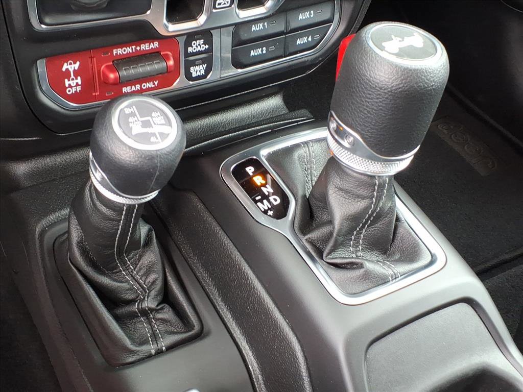 Used 2025 Jeep Wrangler Unlimited Rubicon 4xe w/ Safety Group image 27