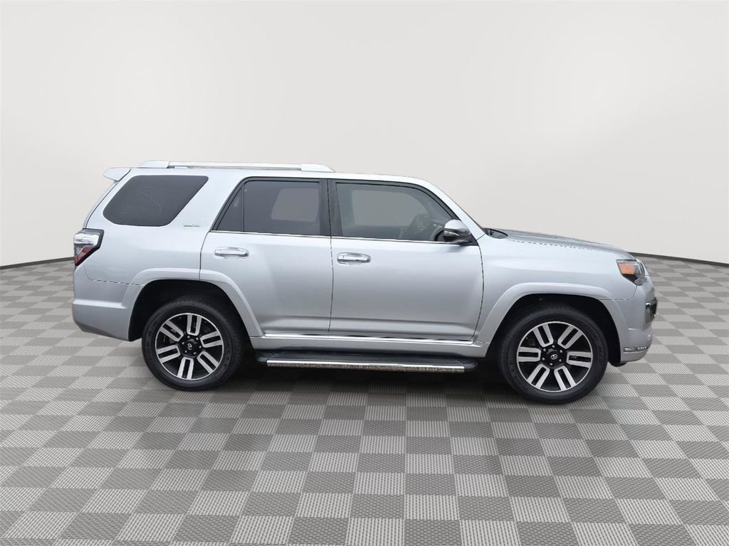 Used 2020 Toyota 4Runner Limited image 4