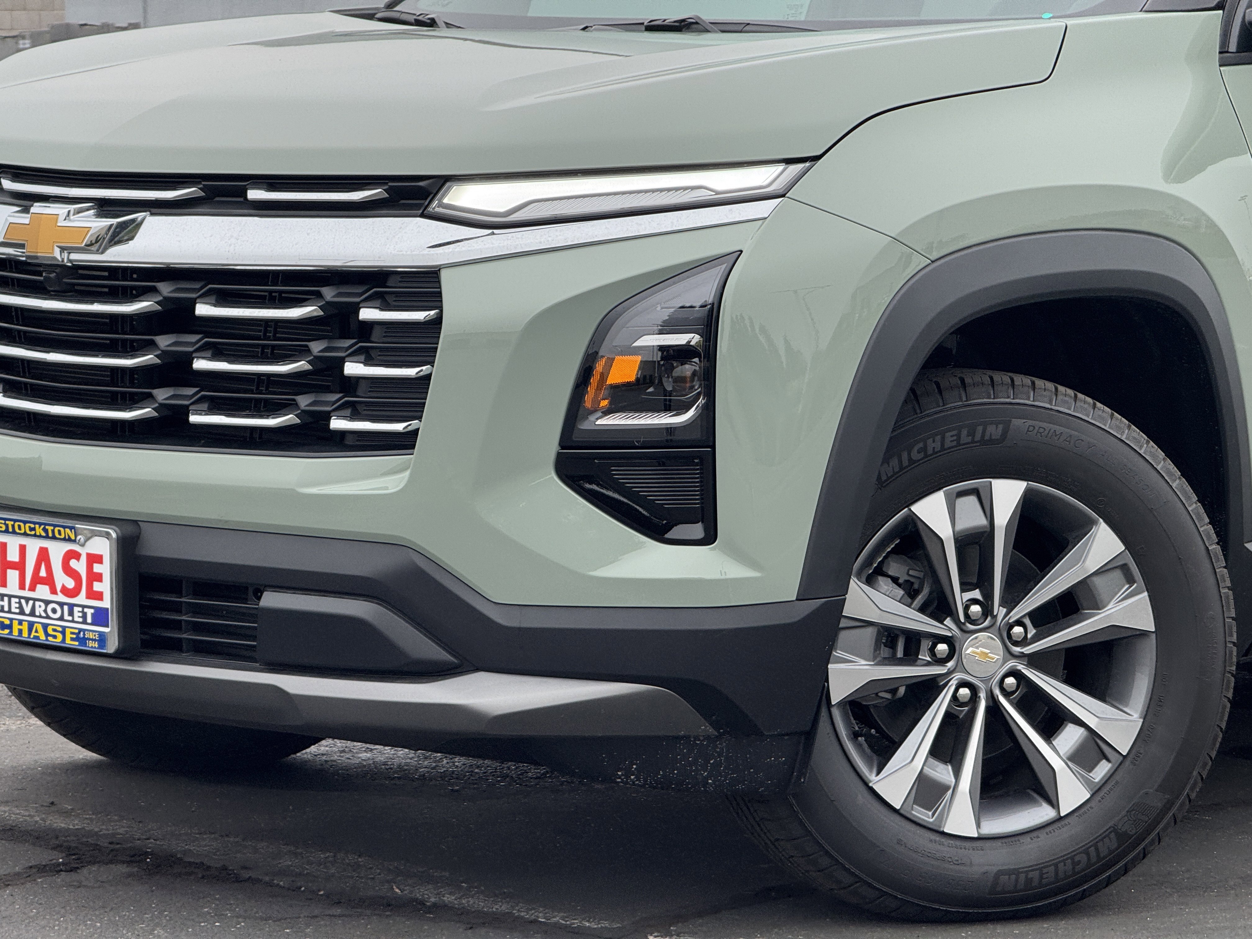 New 2026 Chevrolet Equinox LT w/ Convenience Package II image 3