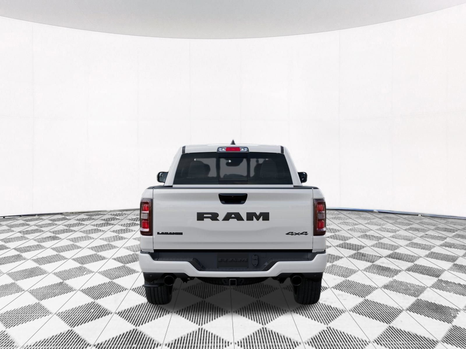 New 2027 RAM 1500 Laramie AWD/4WD image 10