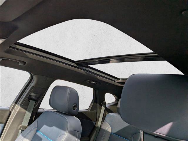 Used 2023 Chevrolet Blazer RS w/ Driver Confidence II Package image 19