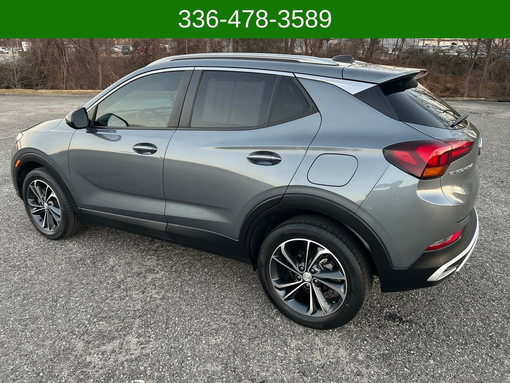 Used 2022 Buick Encore GX Select image 3