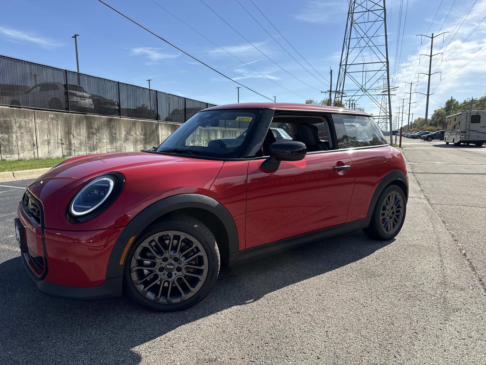 Certified 2025 MINI Cooper S FWD image 1