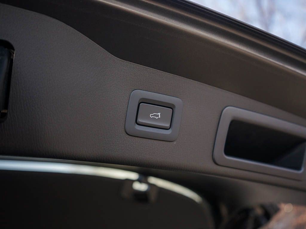 New 2025 MAZDA CX-5 Signature image 9