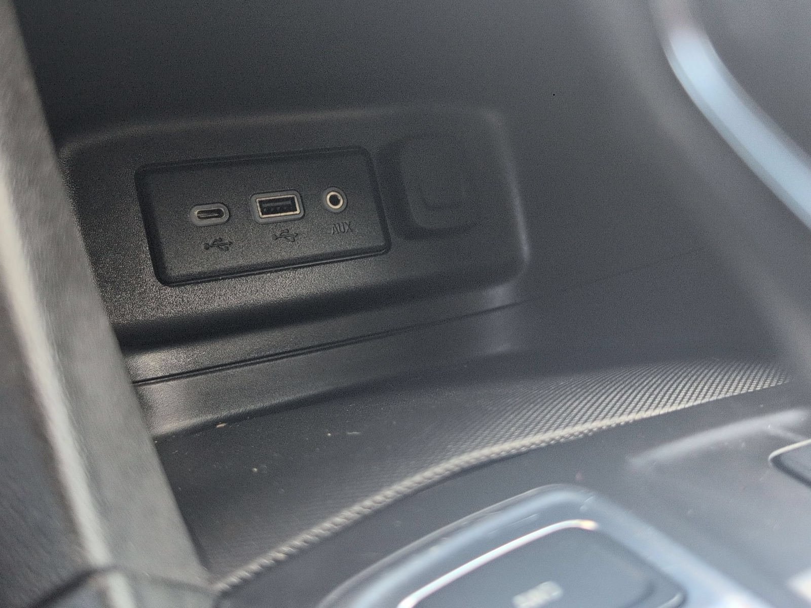 Used 2024 Chevrolet Equinox LT AWD/4WD image 20