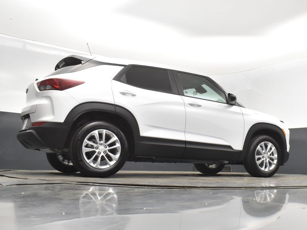 New 2025 Chevrolet TrailBlazer LS w/ LS Convenience Package image 41