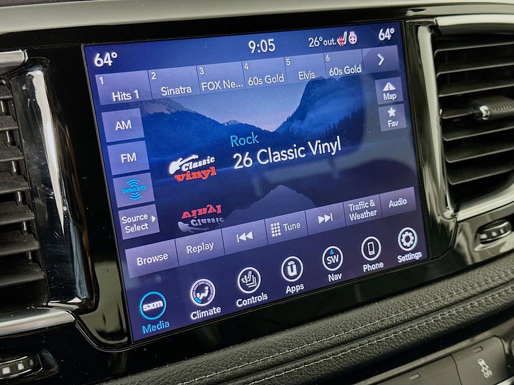 Certified 2020 Chrysler Pacifica Limited image 21