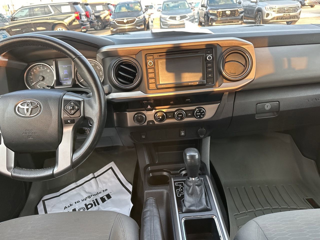 Used 2017 Toyota Tacoma SR5 image 10