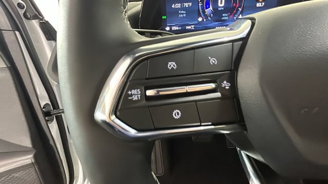 Used 2025 Chevrolet Traverse LT AWD/4WD image 15