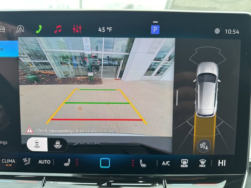 New 2026 Volkswagen Tiguan SE image 18