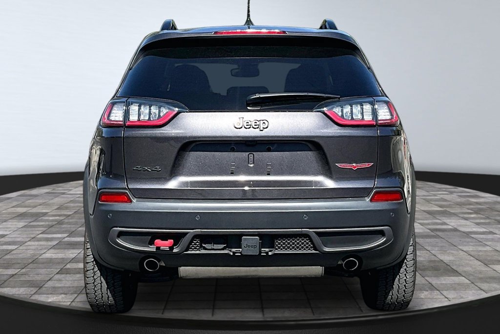 Used 2022 Jeep Cherokee Trailhawk w/ Comfort/Convenience Group AWD/4WD image 22