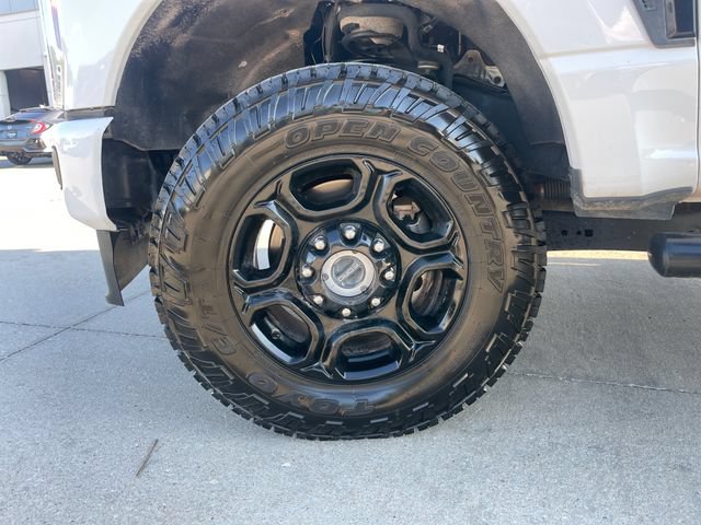 Used 2024 Ford F250 XL w/ STX Appearance Package AWD/4WD image 29