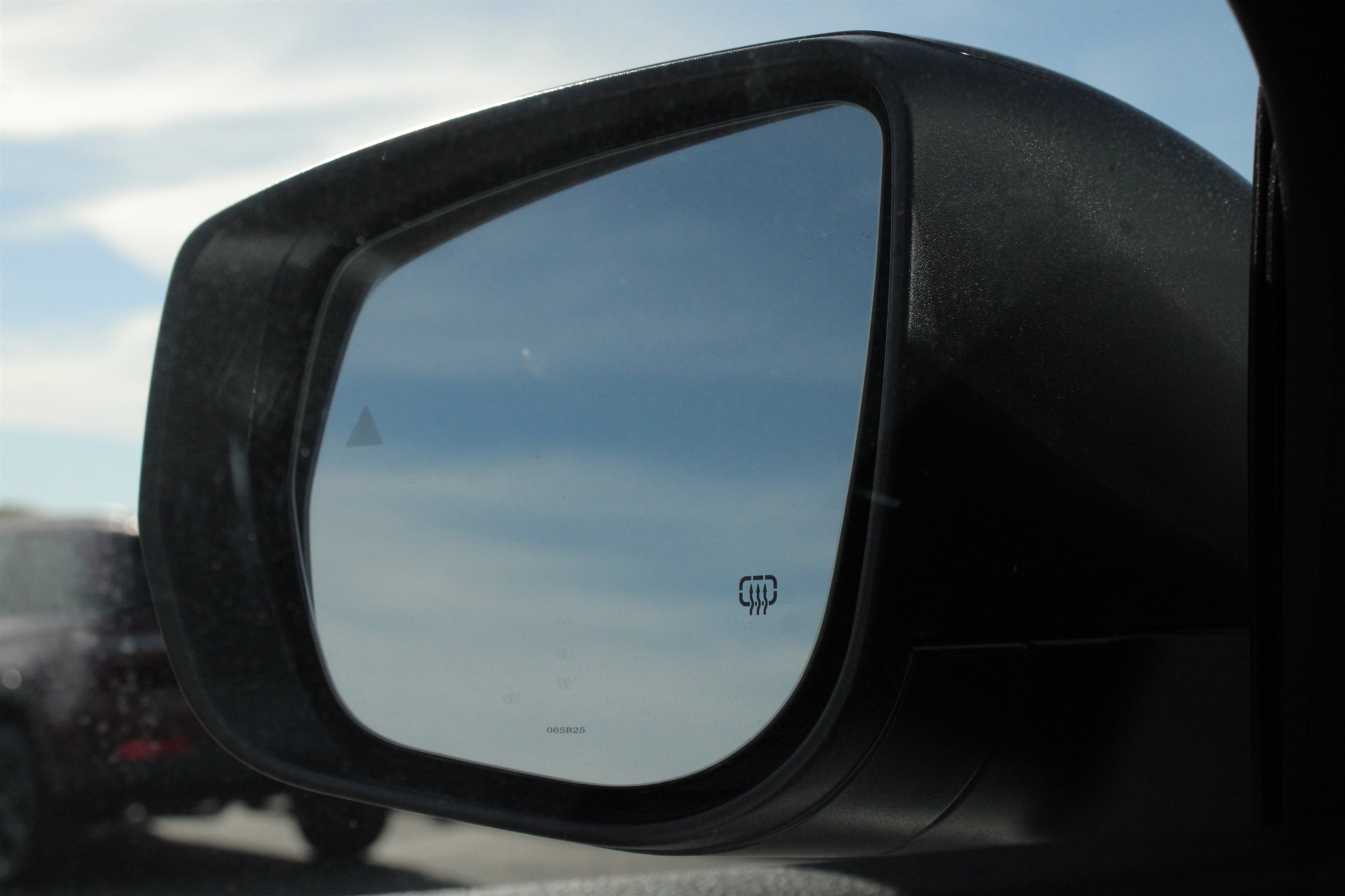 New 2025 Jeep Grand Cherokee Laredo w/ Luxury Tech Group I image 12