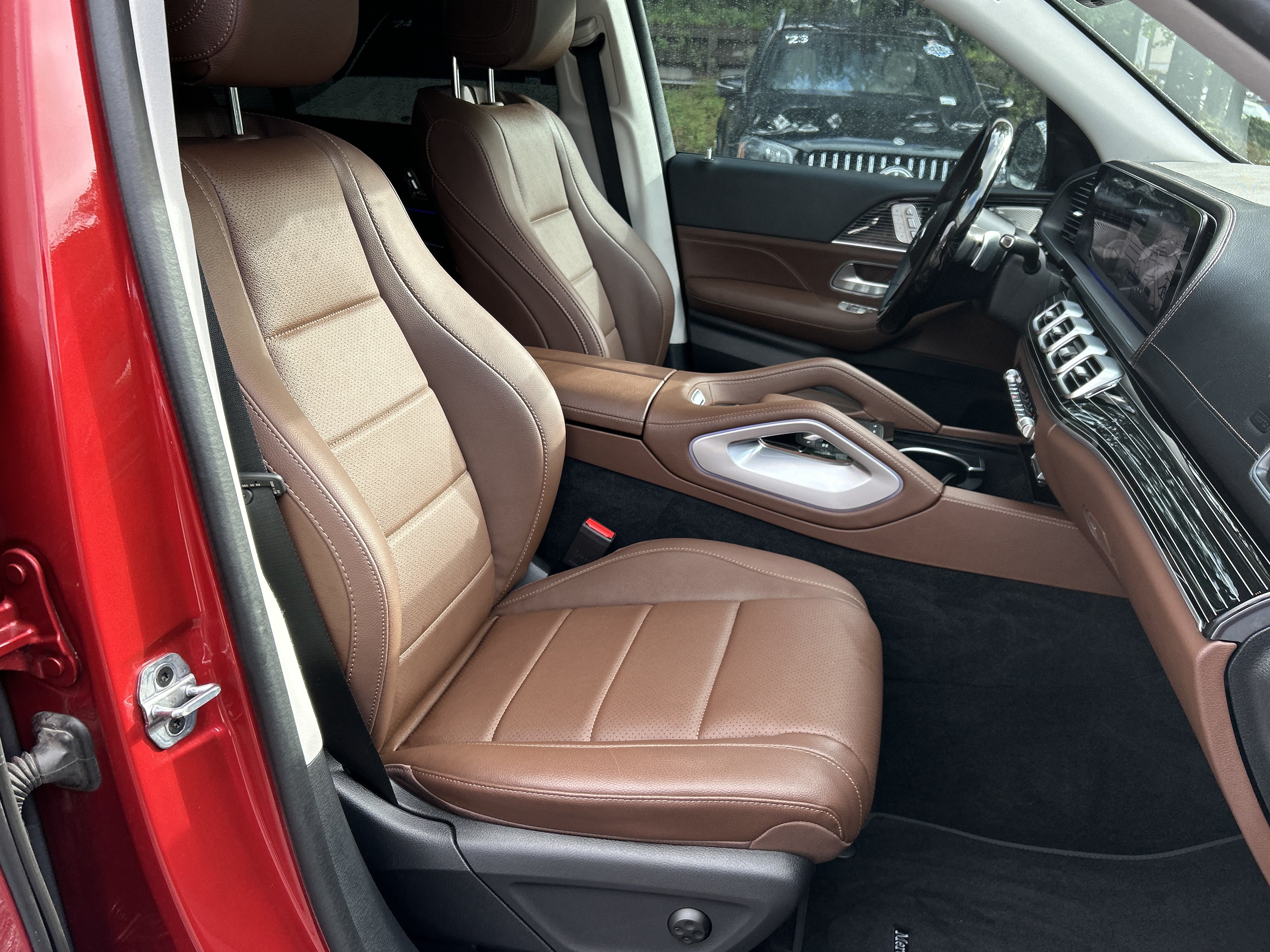 Certified 2024 Mercedes-Benz GLS 450 4MATIC image 53