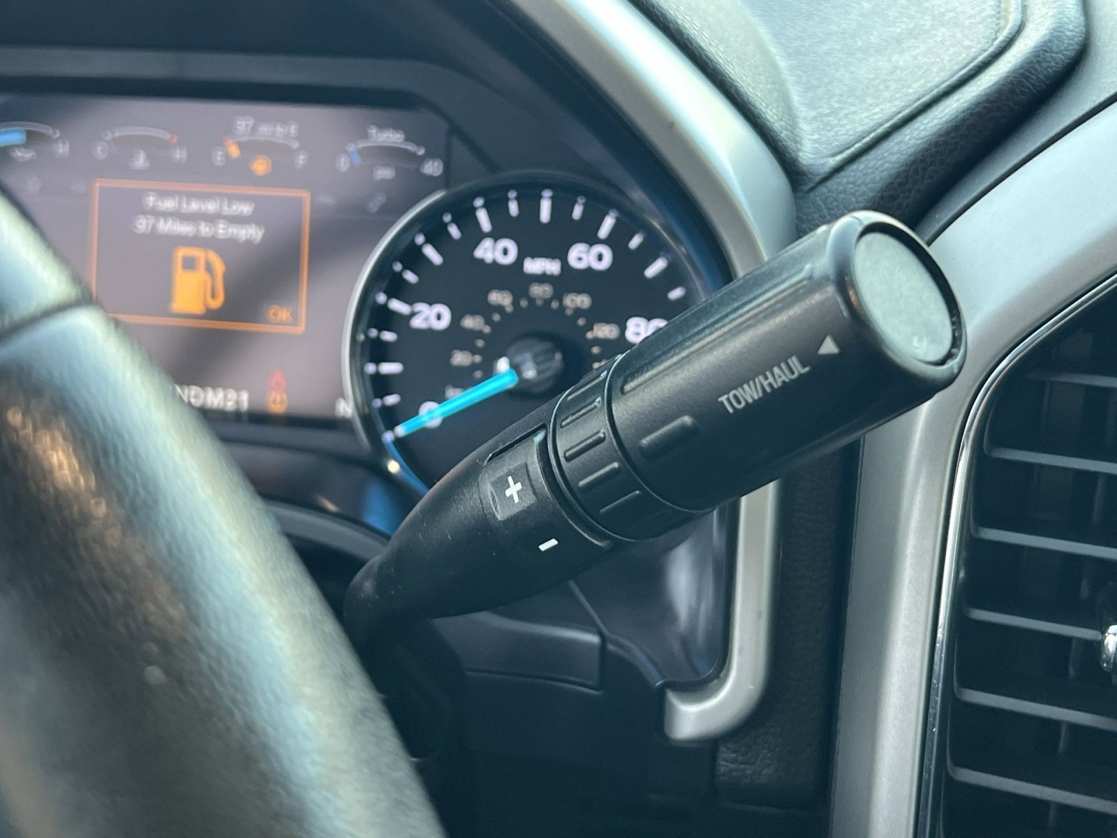 Used 2019 Ford F350 Lariat w/ Lariat Ultimate Package image 22