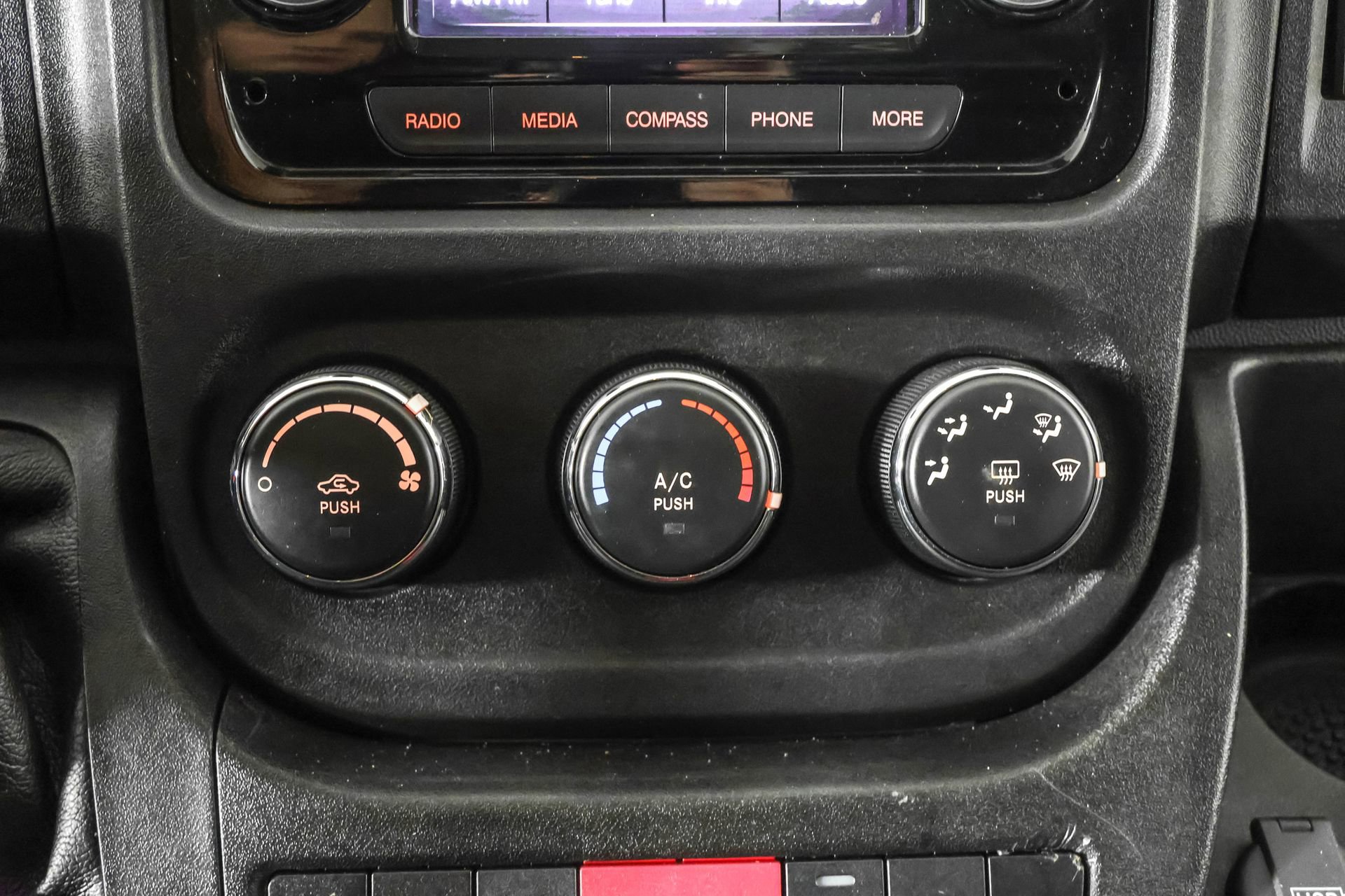 Used 2019 RAM ProMaster 1500 w/ Interior Convenience Group image 31