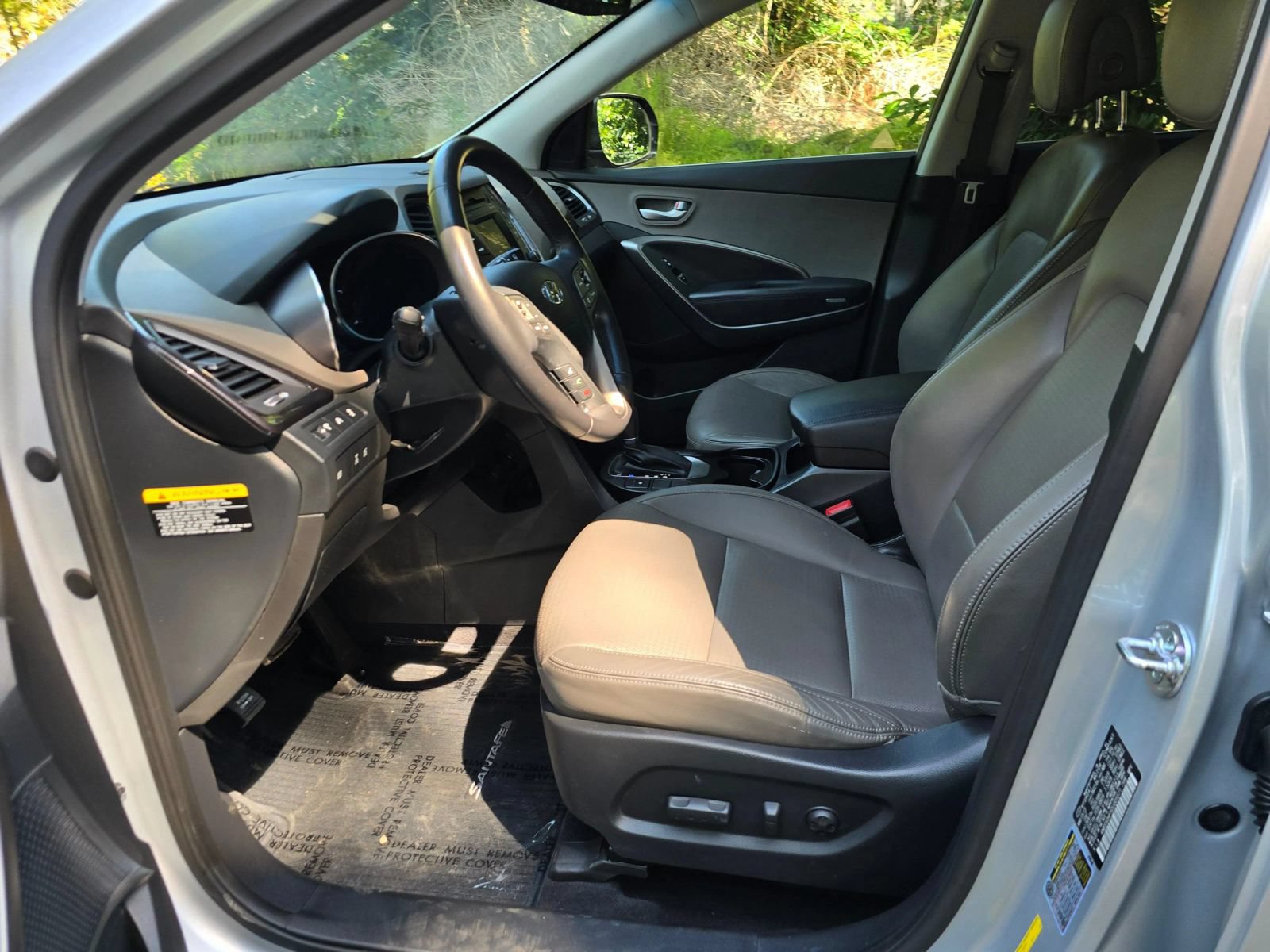 Used 2013 Hyundai Santa Fe Limited AWD/4WD image 22