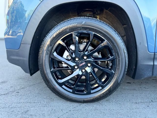 Used 2024 GMC Terrain SLE w/ Driver Convenience Package AWD/4WD image 27