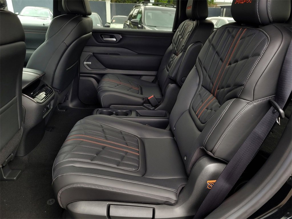 New 2026 Nissan Armada PRO-4X w/ Captain's Chari Seat Package image 4