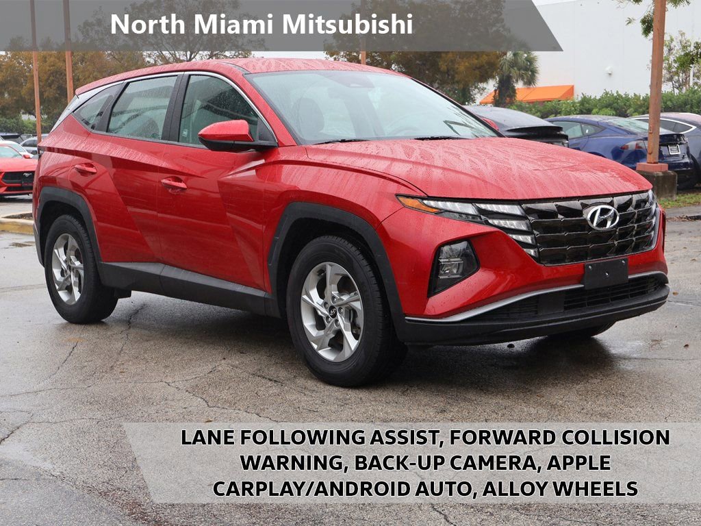 Used 2022 Hyundai Tucson SE image 1