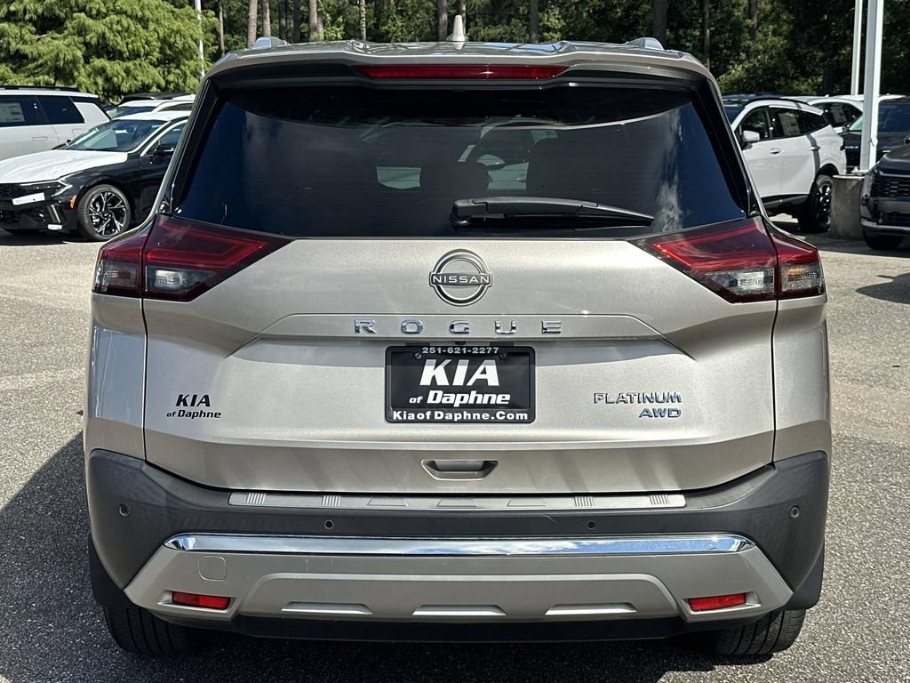 Used 2023 Nissan Rogue Platinum w/ Platinum Premium Package AWD/4WD image 32