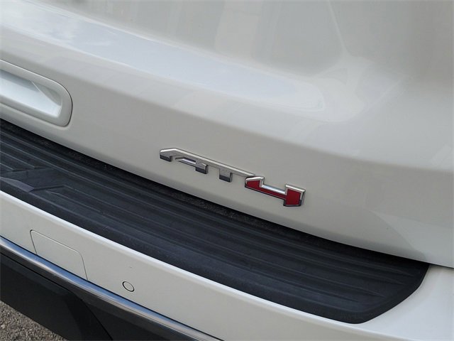 Used 2022 GMC Yukon AT4 w/ Technology Package image 7
