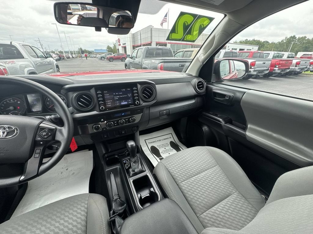Used 2022 Toyota Tacoma SR AWD/4WD image 11