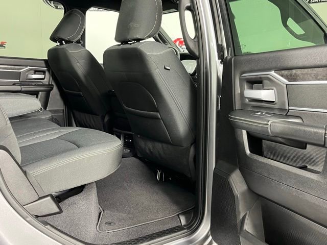 Used 2024 RAM 2500 Big Horn w/ Sport Appearance Package image 28