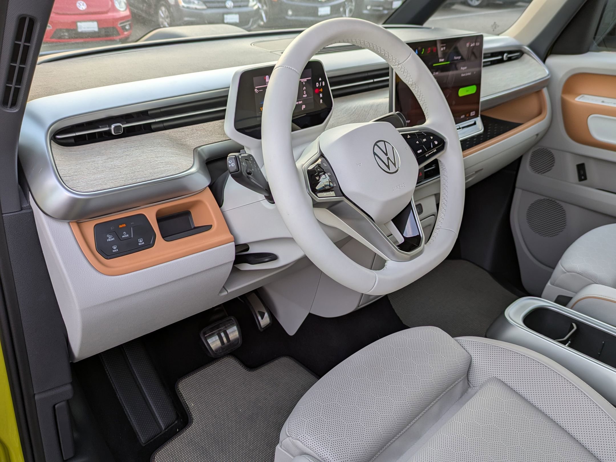 New 2025 Volkswagen ID. Buzz 1st Edition image 12
