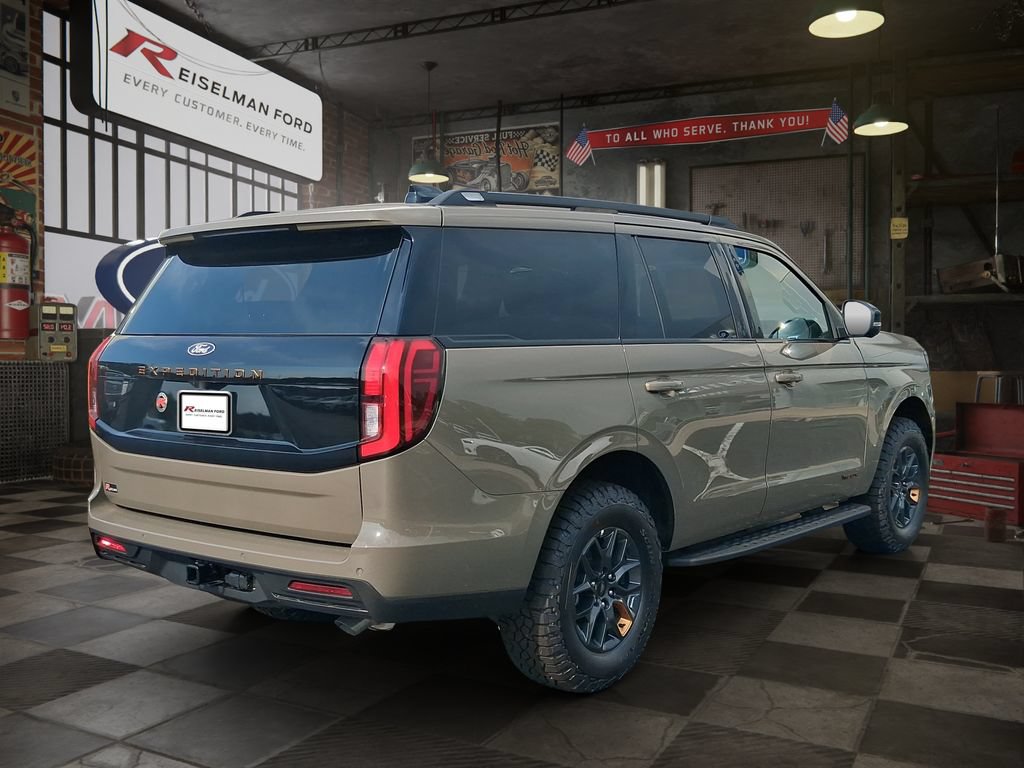 New 2027 Ford Expedition Tremor w/ Driver's Package AWD/4WD image 6