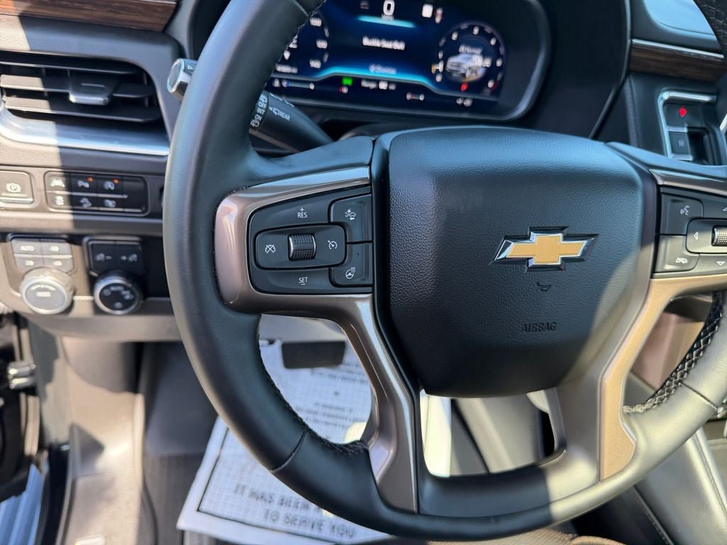 Used 2023 Chevrolet Tahoe High Country w/ Premium Package 2 AWD/4WD image 15