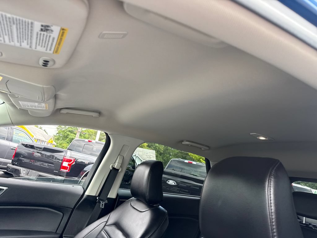 Used 2024 Ford Edge SEL w/ Convenience Package AWD/4WD image 16