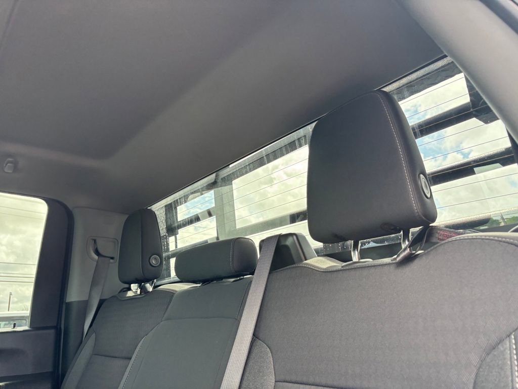 Used 2023 Chevrolet Silverado 2500 LT w/ Convenience Package image 27